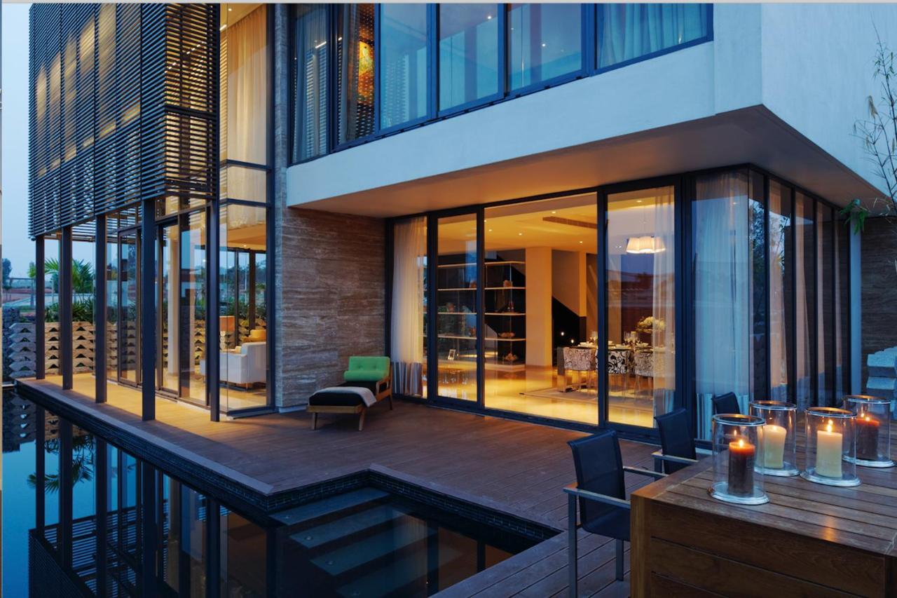 Blvd Club - Near Bengaluru Airport Hotel Settahalasur Exterior photo